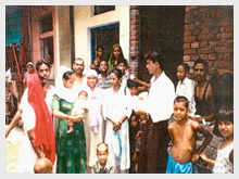 DESI workers visit slums to Cover Women - Leadership Counselling